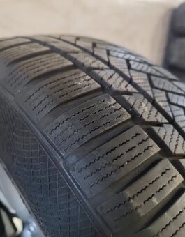 235/60/18 R18 zimni pneu Continental 7mm+ - 2
