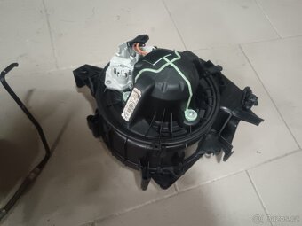 Ventilátor topení BMW E90/e91/e92/e93 - 2