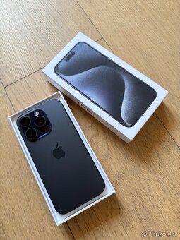 Apple iPhone 15 Pro 128GB modrý - 2