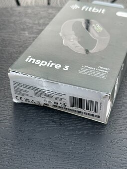 Nový chytrý náramek FITBIT Inspire 3, PC 2 300,- - 2