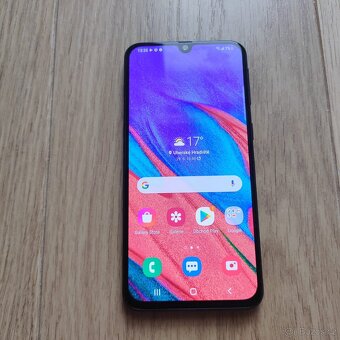 Samsung Galaxy A40- 5.9"Super Amoled/ 4GB/64GB, Dual sim - 2