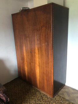 šatní skříně - 2
