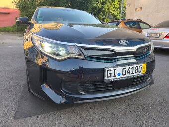 Kia Optima Hybrid - 2