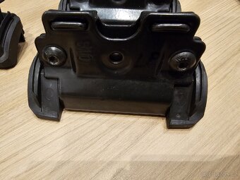 Thule kit 4015 – Seat Altea, Ibiza nebo Leon - 2