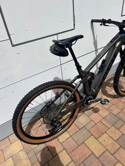 Celoodpružené elektrokolo Trek rail 9.8 grey L 750wh 2024 - 2