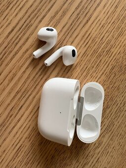 Apple AirPods (3. generace) s MagSafe - 2