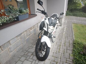 Honda CB 125 F - 2