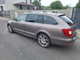 Škoda Superb combi 2.0Tdi 103kw - 2