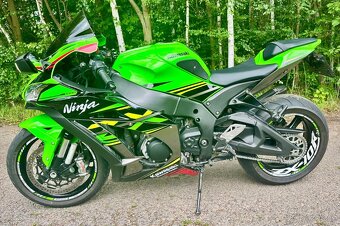 Kawasaki Ninja ZX10-R - 2
