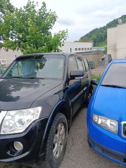 Mitsubishi Pajero 4 3.2 147kw bourane - 2