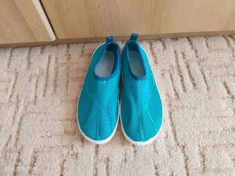 NOVÉ  Boty do vody 34/35 - 2