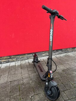 Elektrická koloběžka Ducati PRO-II EVO - 2