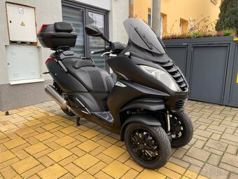 Peugeot Metropolis 400 - Black Edition Top - 2