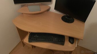 Pc stůl - 2