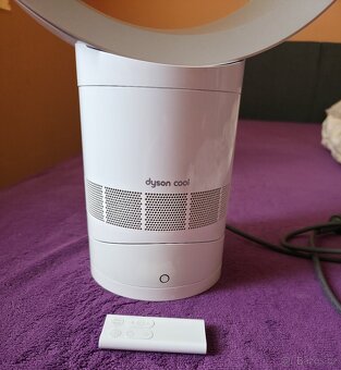 Stolní ventilátor Dyson AM06 - 2