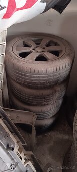 Kola na Ford S-max - 2