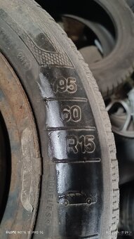 Zimní kola 195/60/15 ford focus - 2