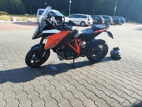 KTM 1290 super duke GT - 2