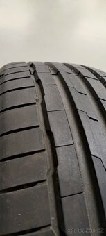 Jako nové 205/55/17 Hankook Ventus, DOT 2824. - 2