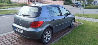 Peugeot 307 - 2