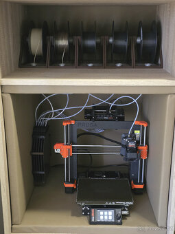 Prusa MK4S + MMU3 + skříň - 2