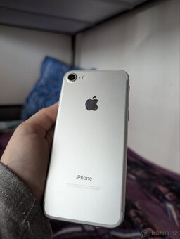 iPhone 7 - 2
