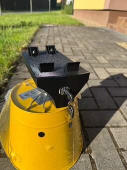 Kastlík , přídavný box simson s51 - 2