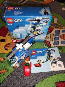 Lego CREATOR 60275 ZÁCHRANÁŘI vrtulník vodní skútr - 2