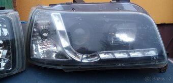 PRODÁM LED SVĚTLA RENAULT CLIO I A FEYS - 2
