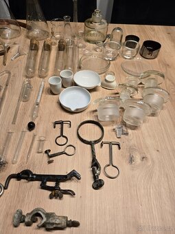 Laboratorní retro skleněná sada - 2