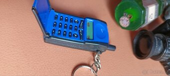 Sběratelské zapalovače, funkční, potřeba naplnit - 2