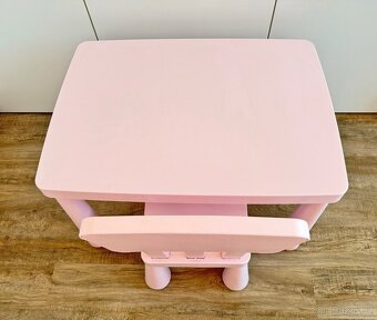 Ikea Mammut stůl a židle růžová - 2