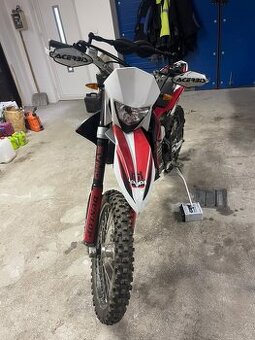 Husqvarna Te 450 (449) 2011 - 2