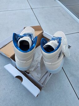 AIR JORDAN 1 MID SE - 2