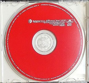 CD BOYZONE - A DIFFERENT BEAT - 2