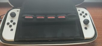 Nintendo Switch Oled + 5 HER - 2
