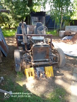 Traktor škoda Octavia - 2