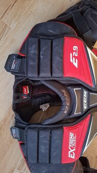 Brankářská hokejová vesta CCM E-FLEX 2.9 - 2