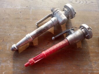 proudnice hasiči praga V3S tatra 805 praga RN avia - 2