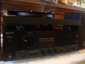 Sony zesilovač TA-F555ES-13kg - 2