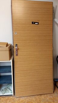 Bezpečnostní vchodové dveře - 2