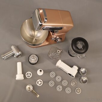 Multifunkční kuchyňský robot s LED displejem - 2