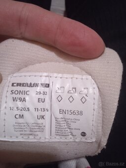 Dívčí brusle 29-32 - 2