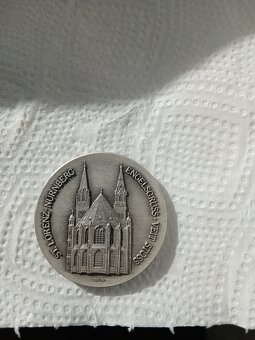MEDAILE S VYOBRAZENÍM SV.VAVŘINCE St.LORENZ V NORIMBERKU - 2