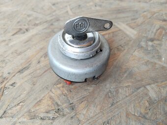 ČZ skútr, Tatran, Manet, Velorex - startovací poloha - 2