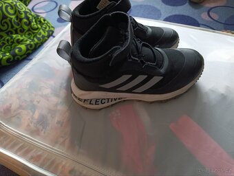 Zimní Adidas boty - 2