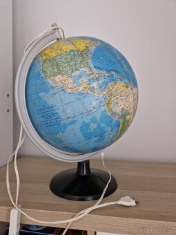 Globus svítící - 2