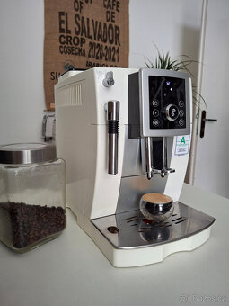 Automatický kávovar Delonghi na zrnkovou kávu - 2