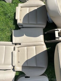 Škoda Superb II interiér sedačky krém kůže - 2