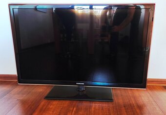LED TV Samsung + Set Top Box - 2